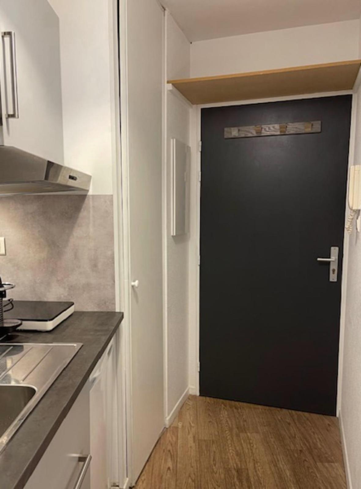 Cosy 16m2 Apartment Lyon